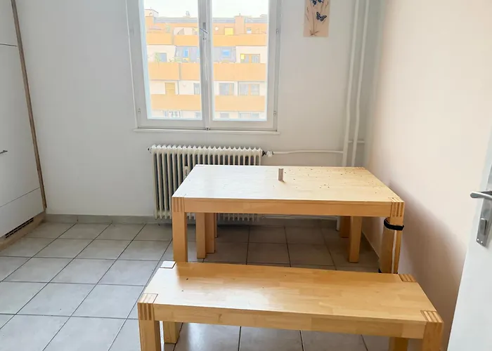 Cozy Near Park Vienna