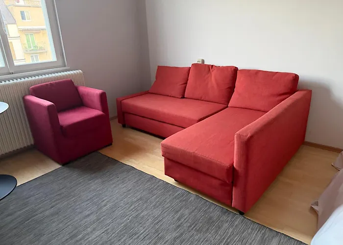Cozy Near Park